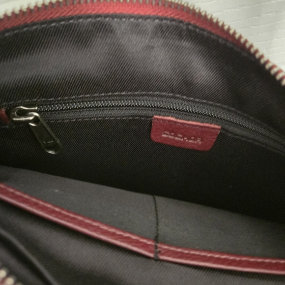 Cochoa burgundy crossbody - Picture 4 of 8